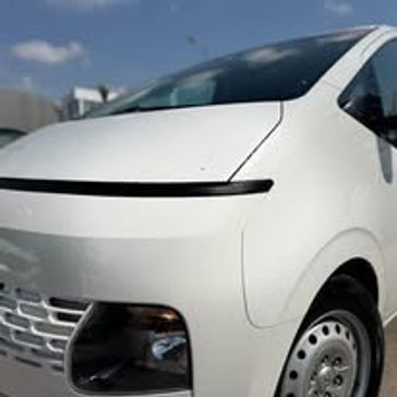 יונדאי STARIA