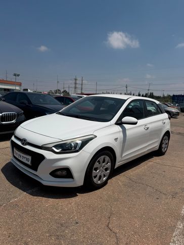 יונדאי I20