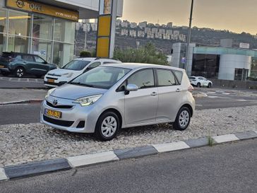 טויוטה ספייס ורסו