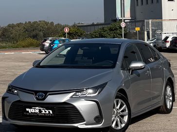 טויוטה קורולה