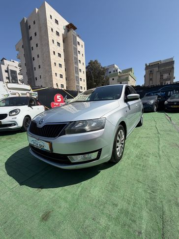 סקודה ראפיד