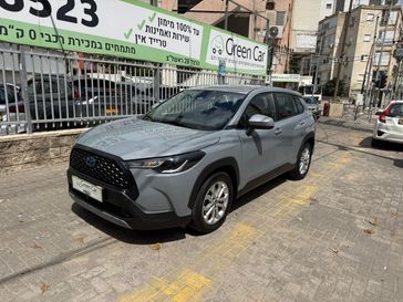 טויוטה קורולה קרוס