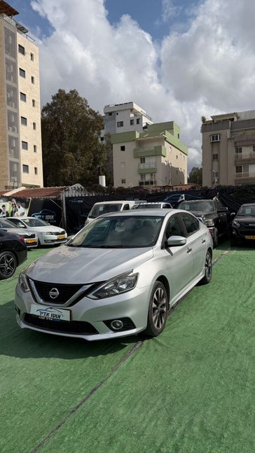ניסאן סנטרה