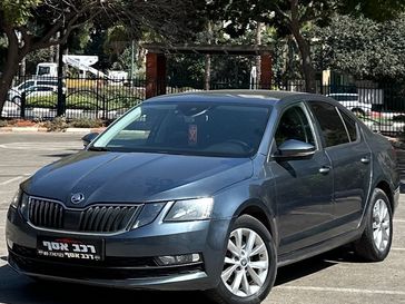 סקודה אוקטביה
