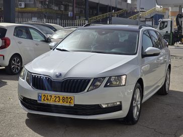 סקודה אוקטביה סטיישן