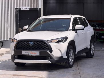 טויוטה קורולה קרוס