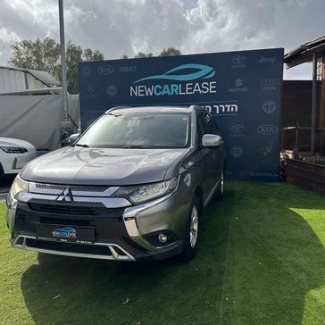 מיצובישי אאוטלנדר