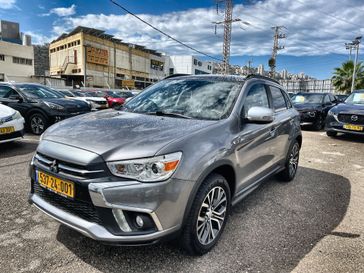מיצובישי ASX