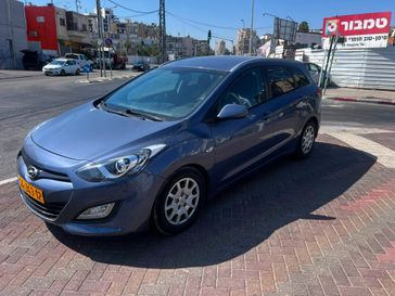 יונדאי I30
