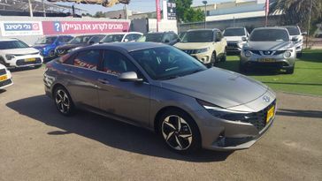 יונדאי אלנטרה