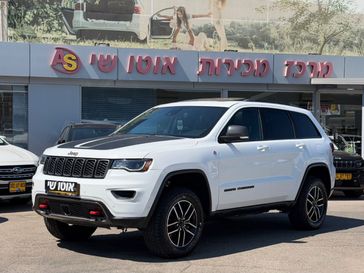 ג'יפ גראנד צ'ירוקי