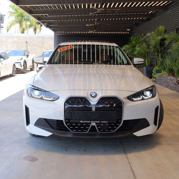 ב מ וו סדרה 4