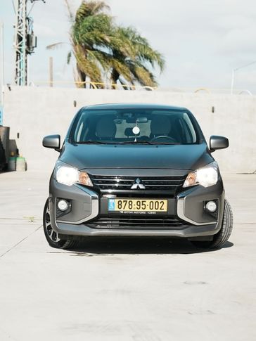 מיצובישי ספייס סטאר