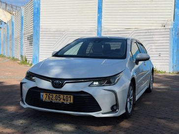 טויוטה קורולה