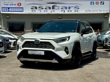 טויוטה RAV4