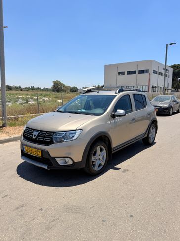 דאציה סנדרו