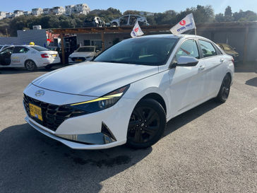 יונדאי אלנטרה