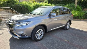 מיצובישי אאוטלנדר