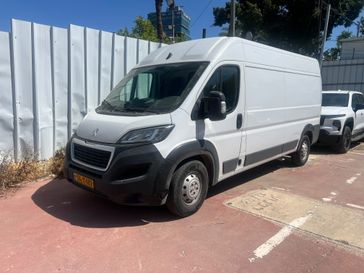 פיג'ו בוקסר