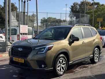 סובארו פורסטר