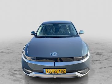 יונדאי איוניק