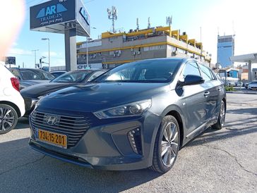 יונדאי איוניק