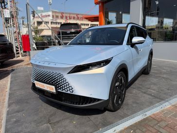 אומודה 7 PHEV