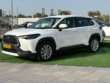 טויוטה קורולה קרוס