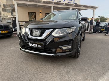 ניסאן X TRAIL