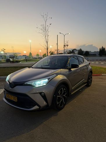 טויוטה C-HR