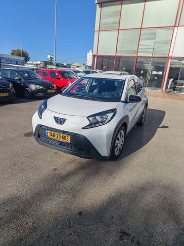 טויוטה אייגו