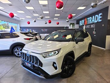טויוטה RAV4