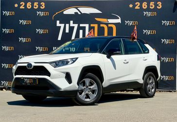 טויוטה RAV4