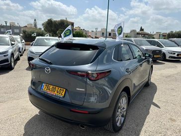 מזדה CX-30