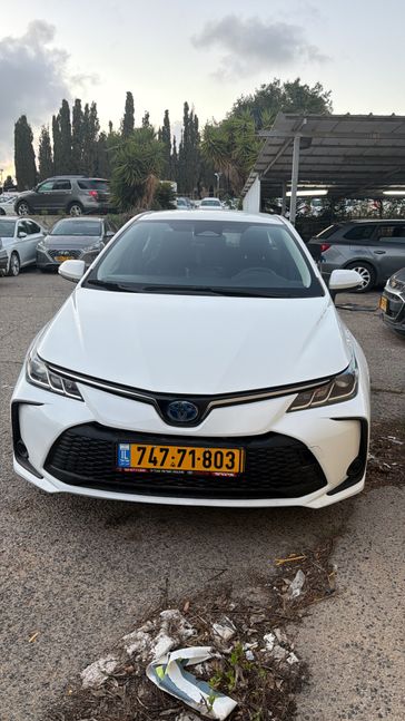 טויוטה קורולה