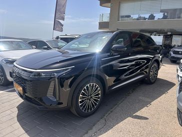 אומודה 9 PHEV