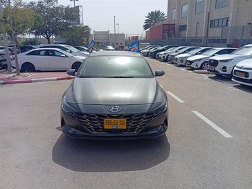 יונדאי אלנטרה