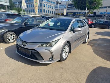 טויוטה קורולה