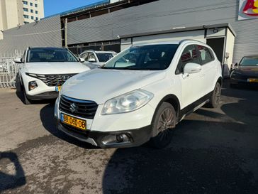 סוזוקי SX4 CROSSOVER