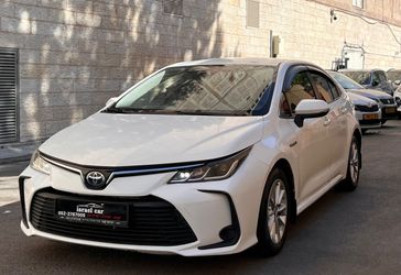 טויוטה קורולה