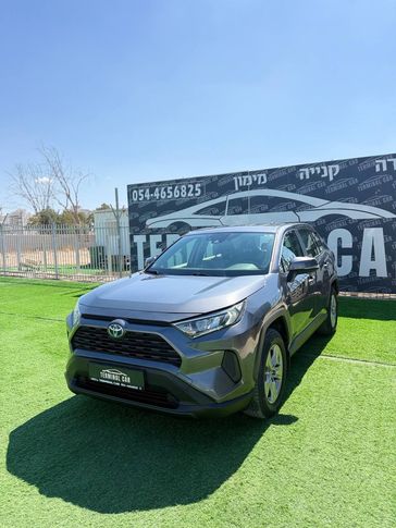 טויוטה RAV4