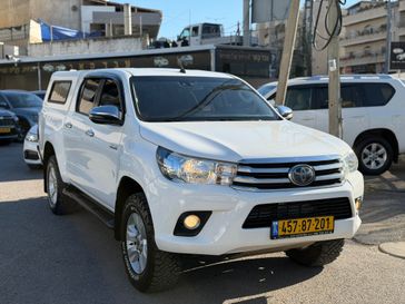 טויוטה היילקס