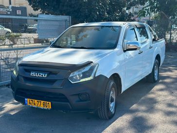 איסוזו D-Max