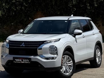 מיצובישי אאוטלנדר