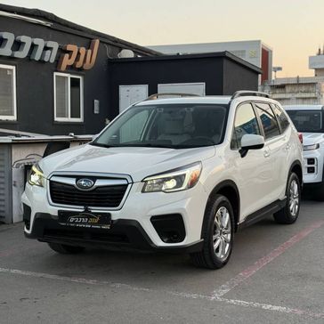 סובארו פורסטר