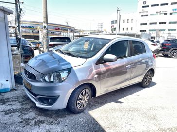 מיצובישי ספייס סטאר