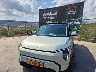 קיה EV3