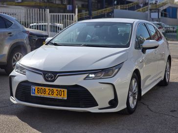 טויוטה קורולה