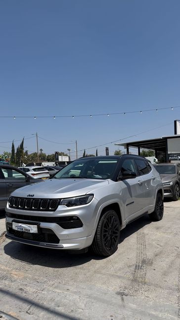ג'יפ קומפאס