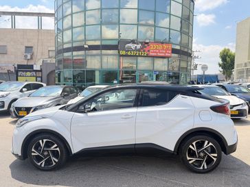 טויוטה C-HR